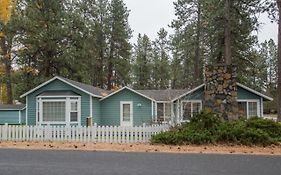 Pine Street Cottage